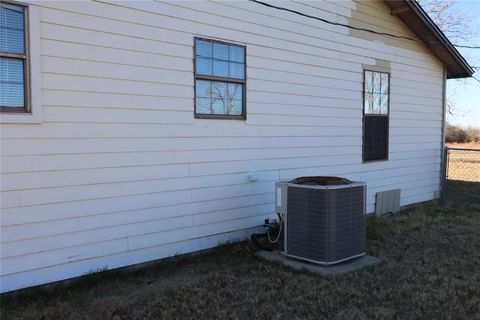 Tiny photo for 225 County Road 472, Ranger, TX 76470 (MLS # 21341737)