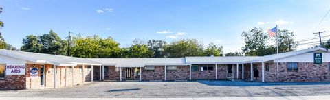 202 E 11th Street Brady TX 76825