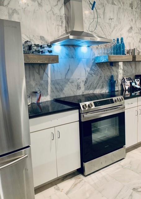 Buena Vista Street Condo 4241 - Residential