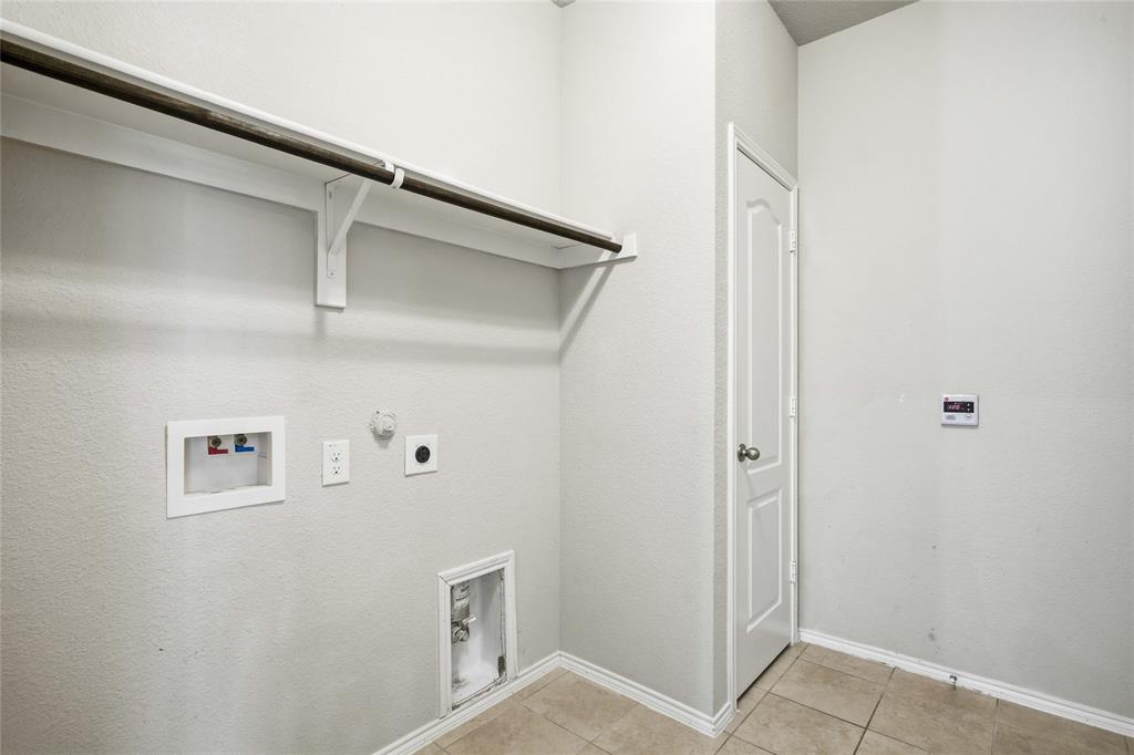 Azalea Village At Savannah Pha - Residential