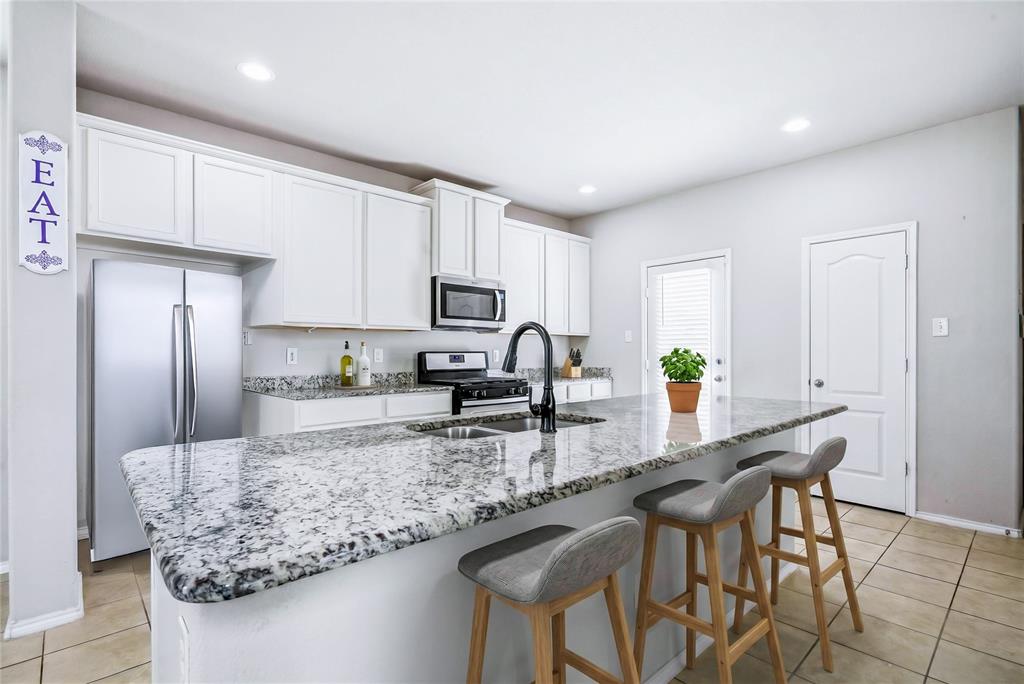 Azalea Village At Savannah Pha - Residential