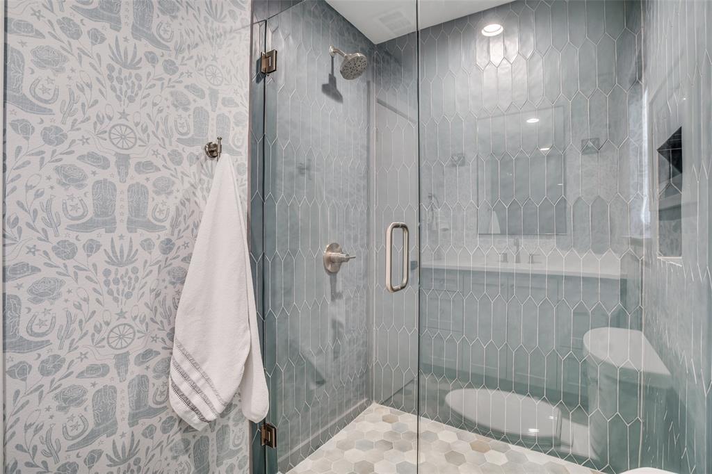 Prestonwood - Residential