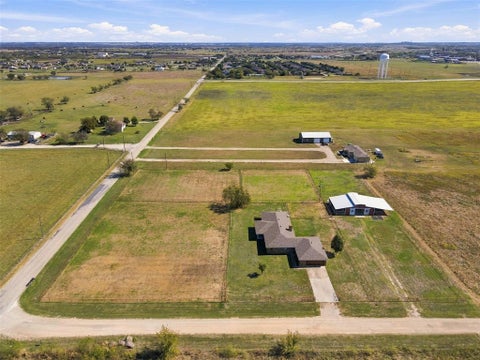 Photo of 781 January Lane, Ponder, TX 76259 (MLS # 21418378)