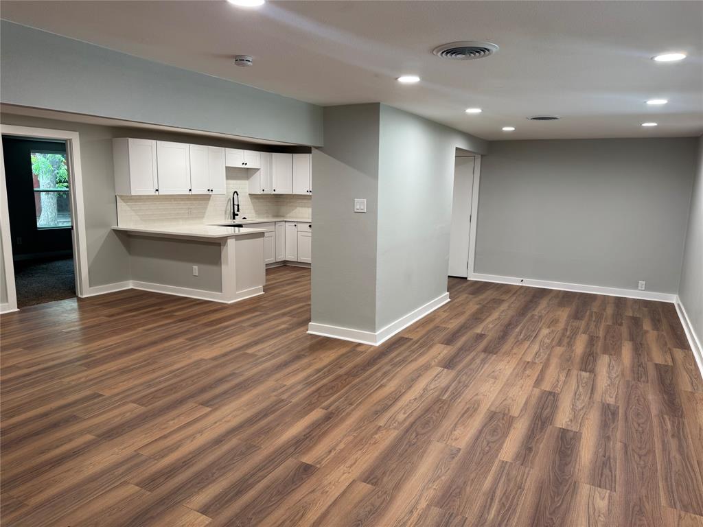 1220 Brittany Lane