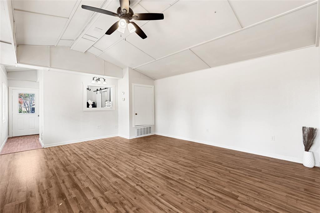 J C Brown Surv Abs #1040 - Land