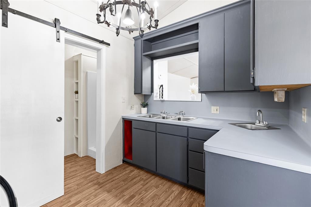 J C Brown Surv Abs #1040 - Land