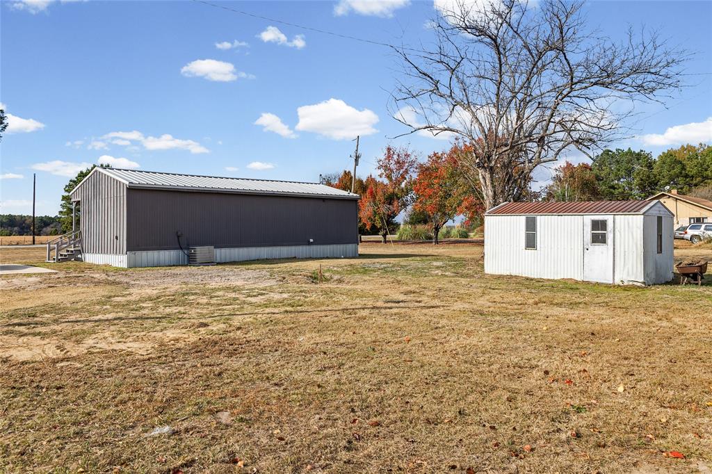 J C Brown Surv Abs #1040 - Land