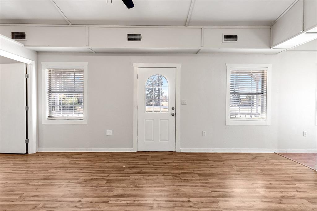 J C Brown Surv Abs #1040 - Land