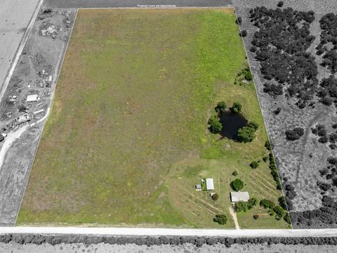 Tiny photo for 188 County Road 345, Rosebud, TX 76570 (MLS # 21341289)
