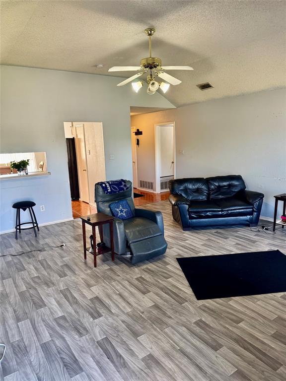 5536 Creekridge Drive