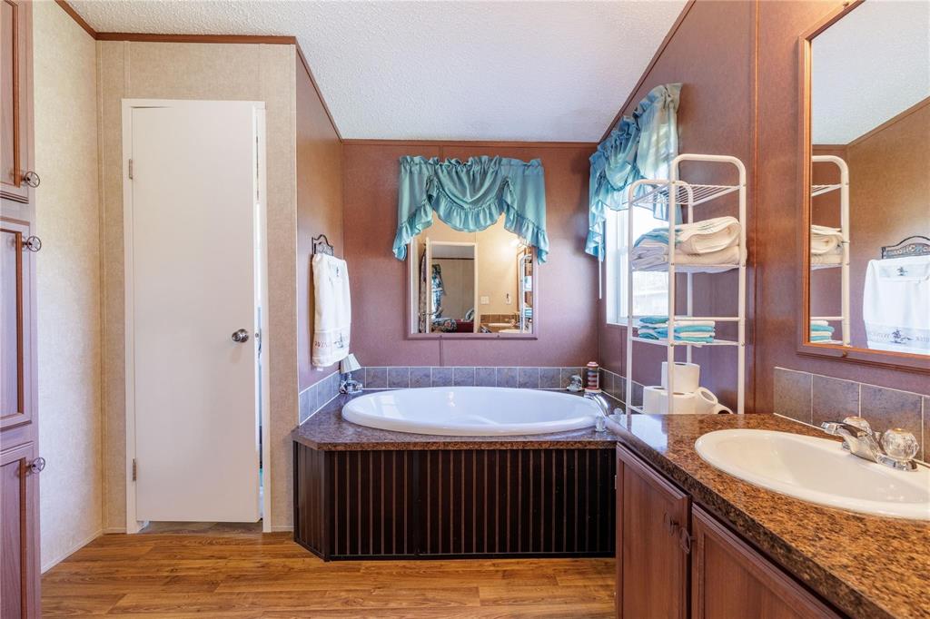 810003 - Residential