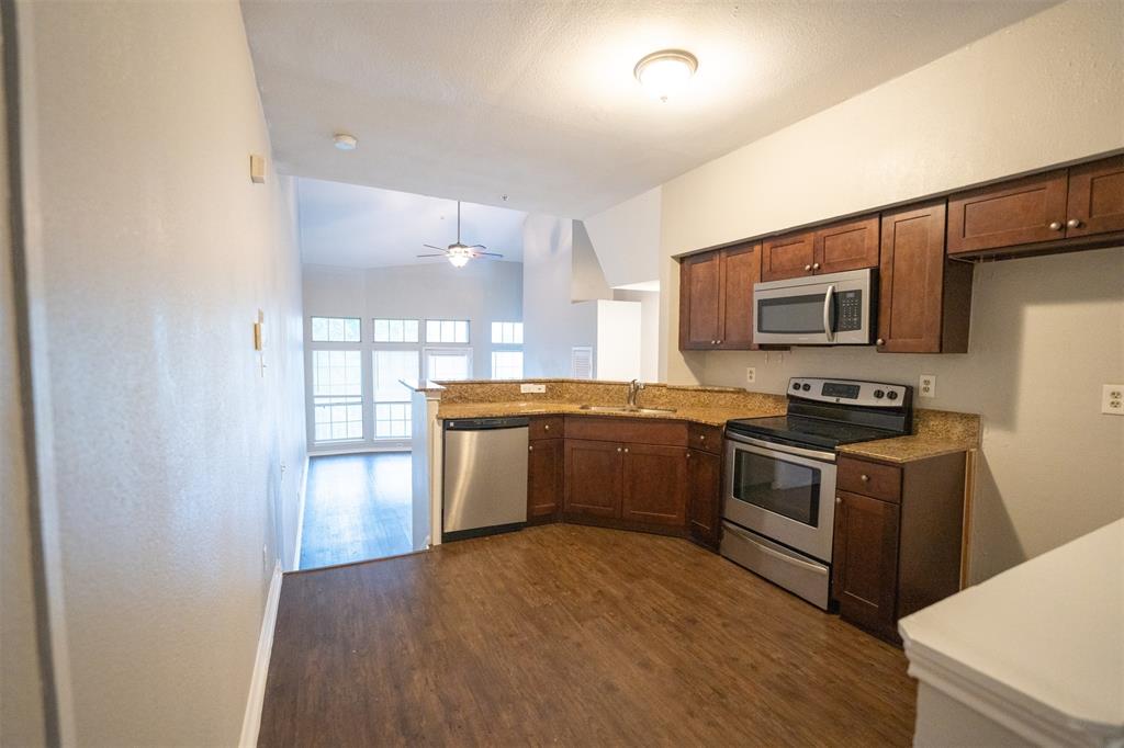 Fair Oaks Manor - Residential Lease