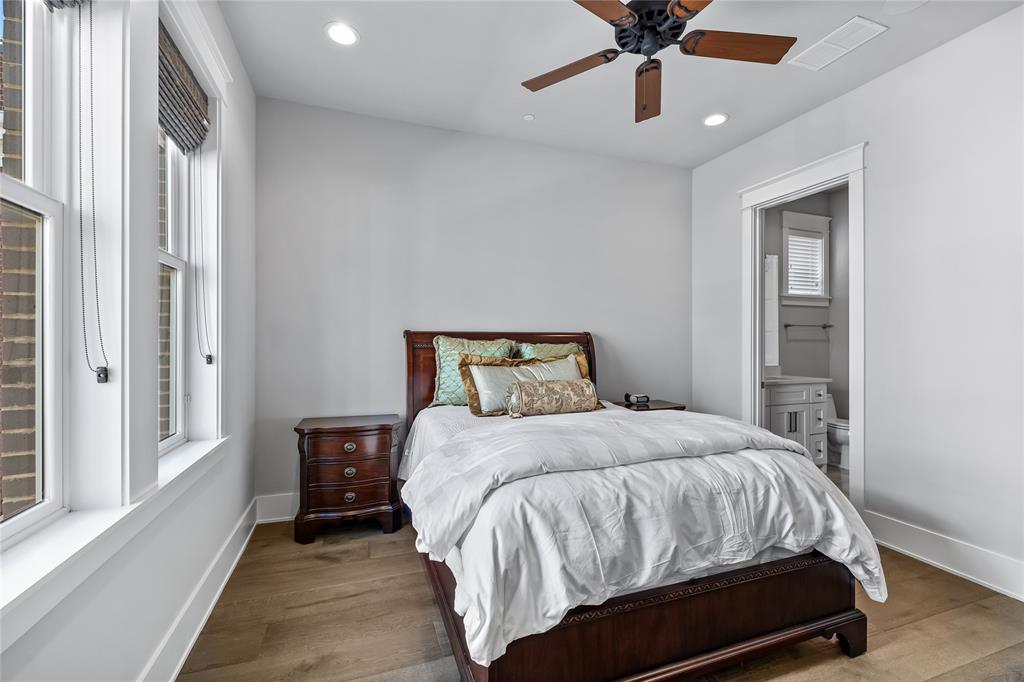 Brownstones Ph C - Residential