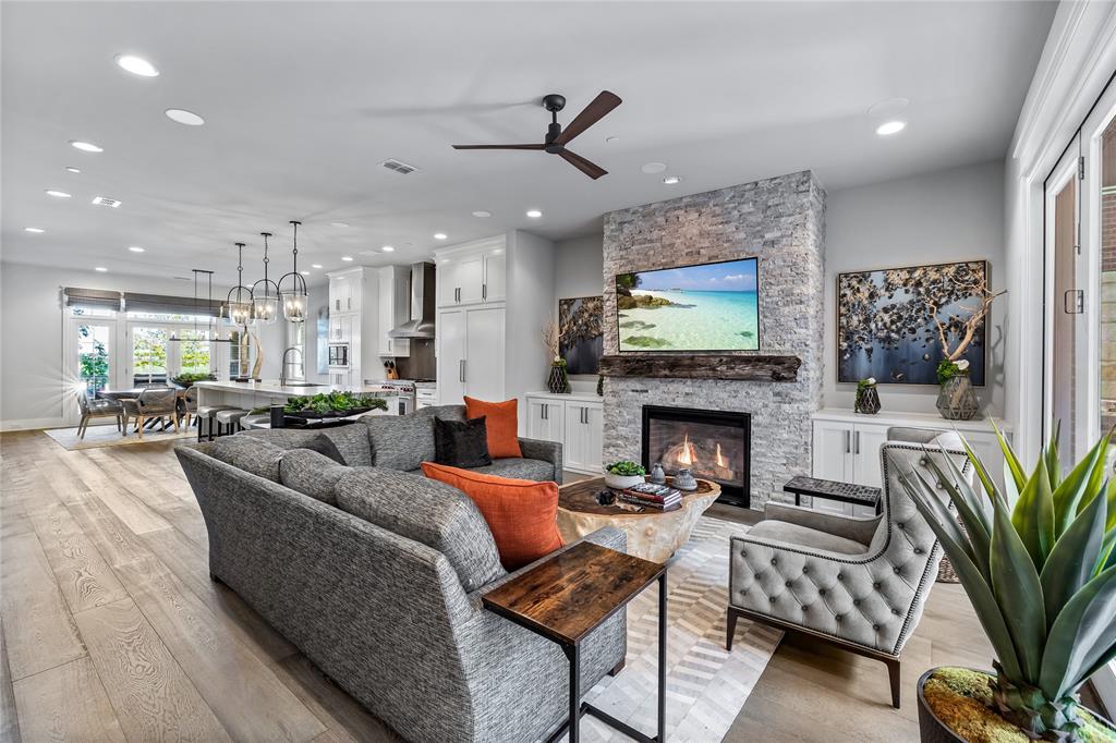 Brownstones Ph C - Residential