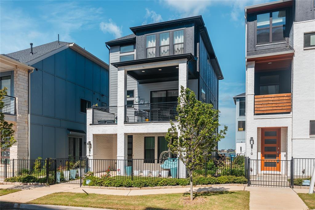Sapphire Bay - Residential