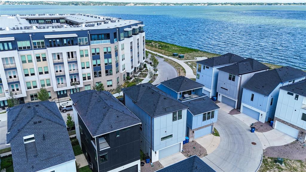 Sapphire Bay - Residential
