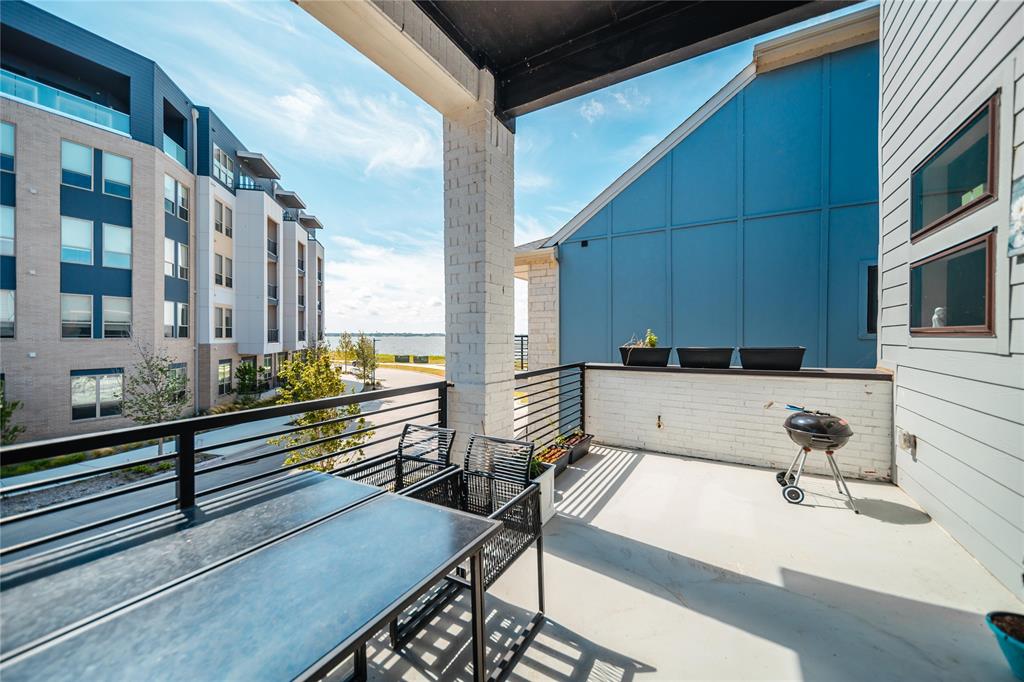 Sapphire Bay - Residential
