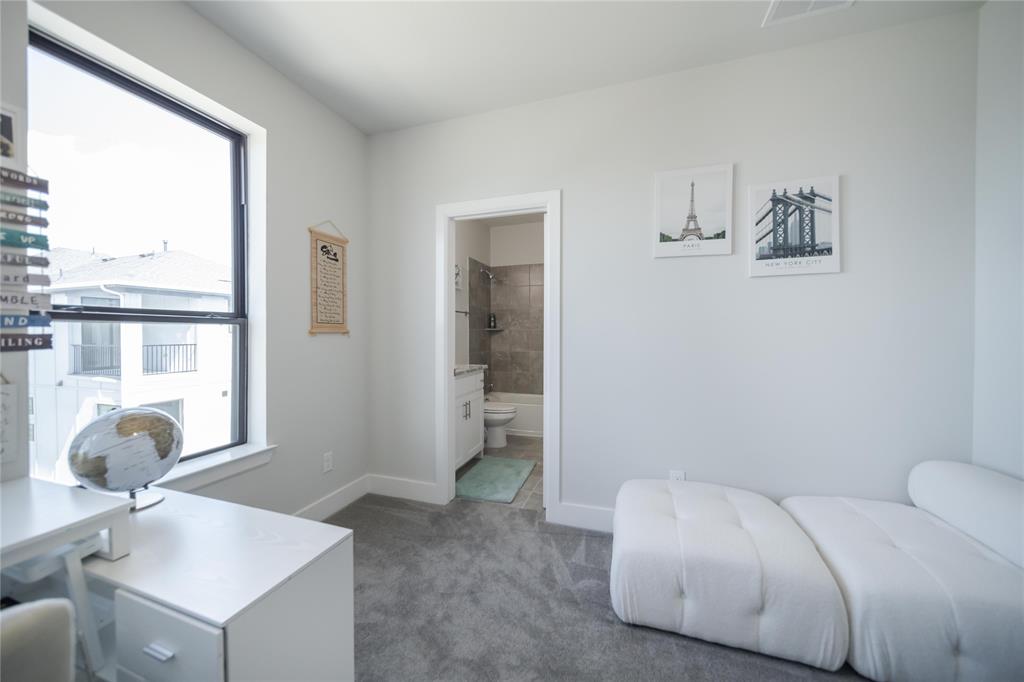 Sapphire Bay - Residential