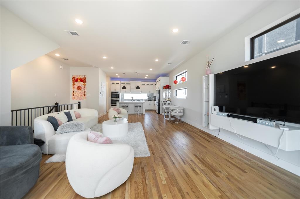Sapphire Bay - Residential