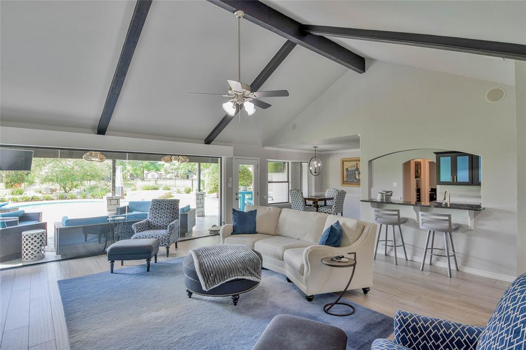 Decordova Bend Estate - Residential