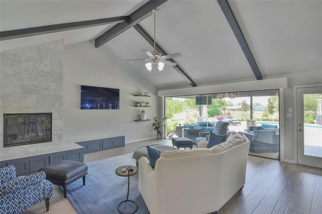 Decordova Bend Estate - Residential