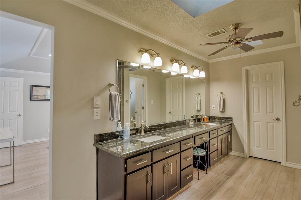 Decordova Bend Estate - Residential