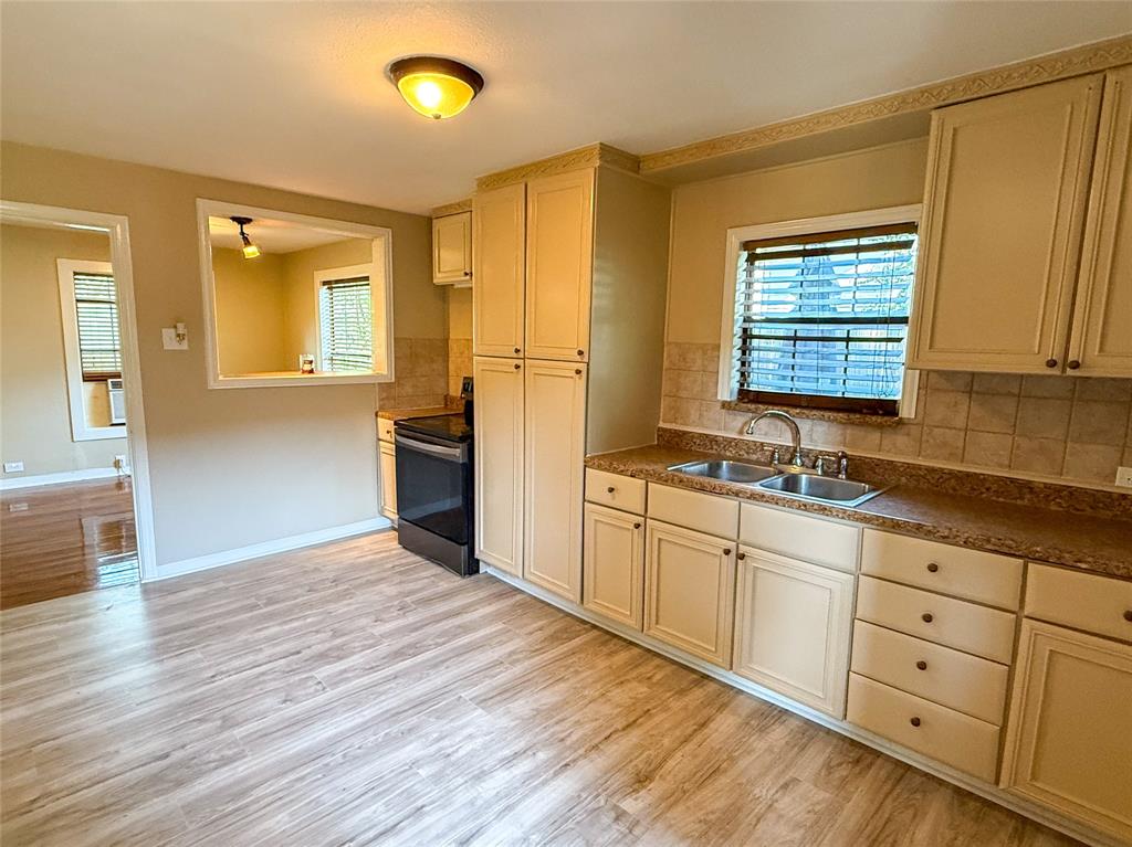 Original Cleburn - Residential