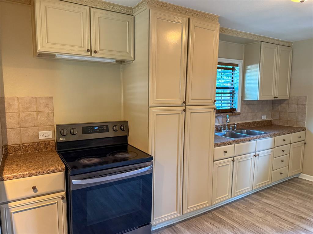 Original Cleburn - Residential