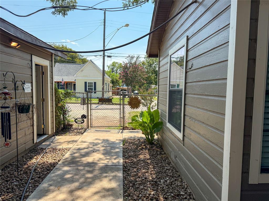 Original Cleburn - Residential