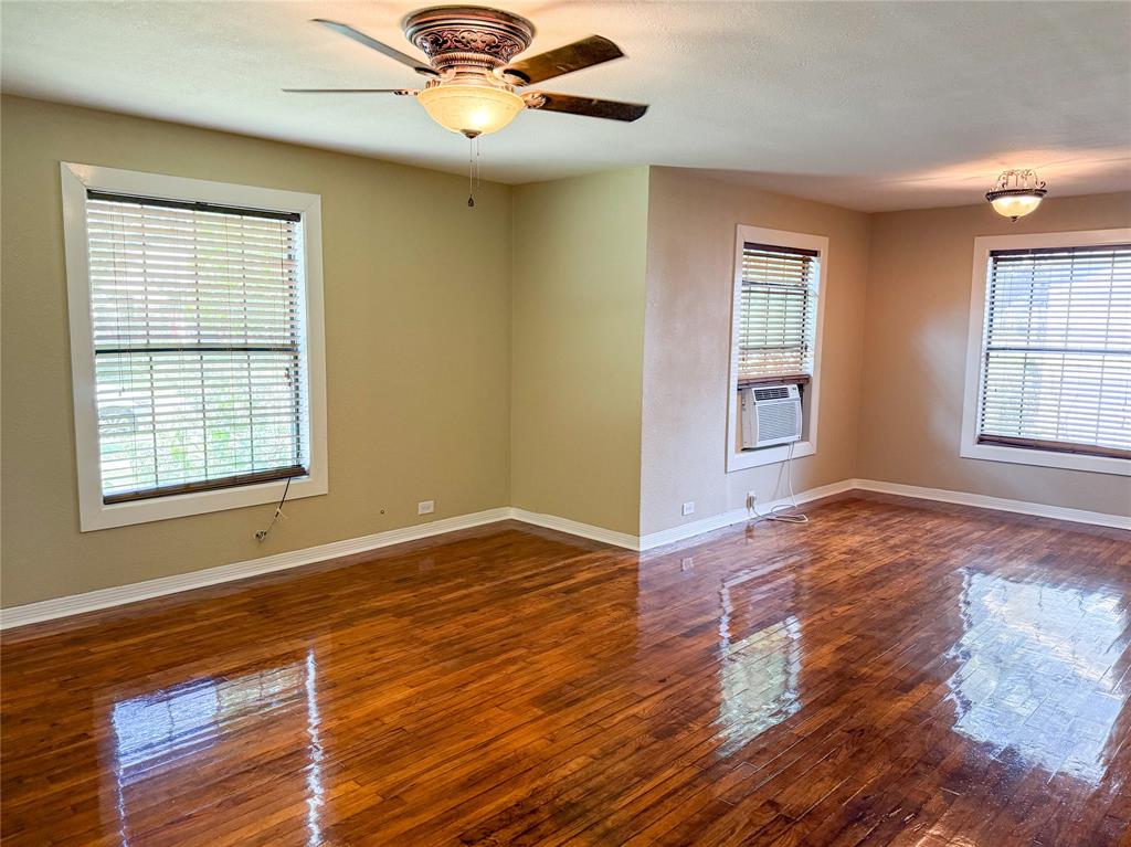 Original Cleburn - Residential