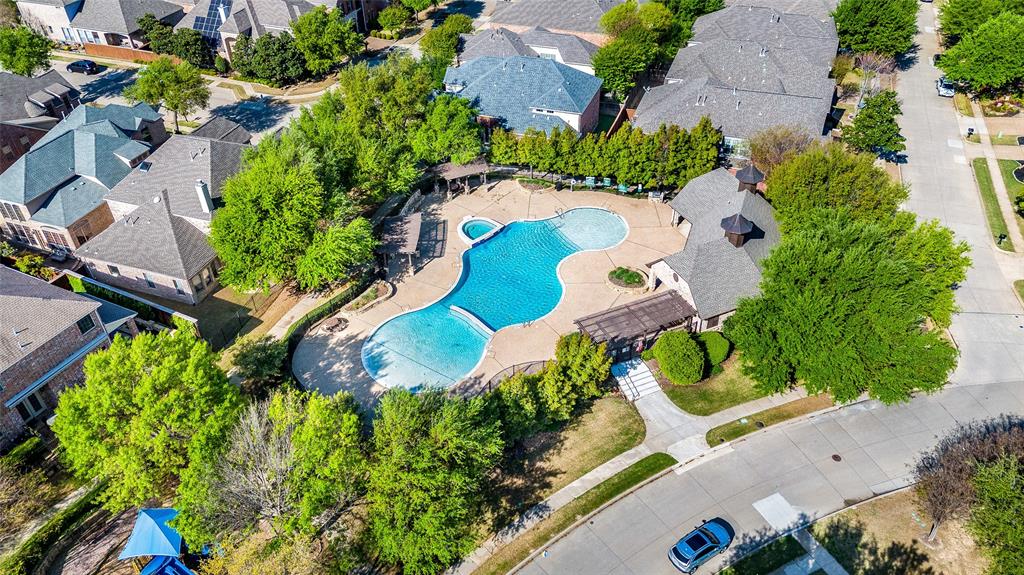 4705 Blackshear Trail