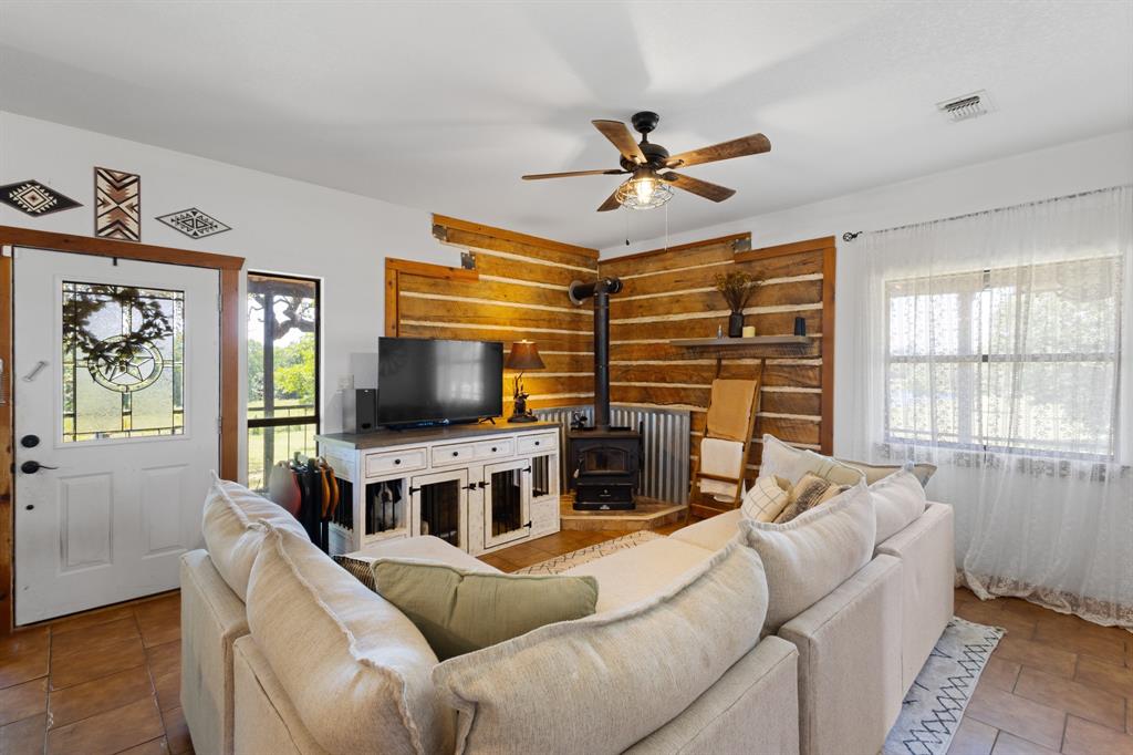 194 County Road 3825