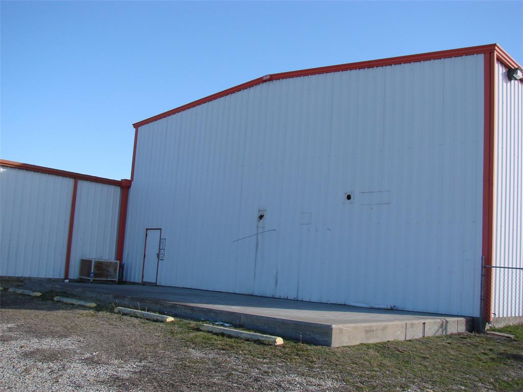 Hunt Csl - Commercial Sale