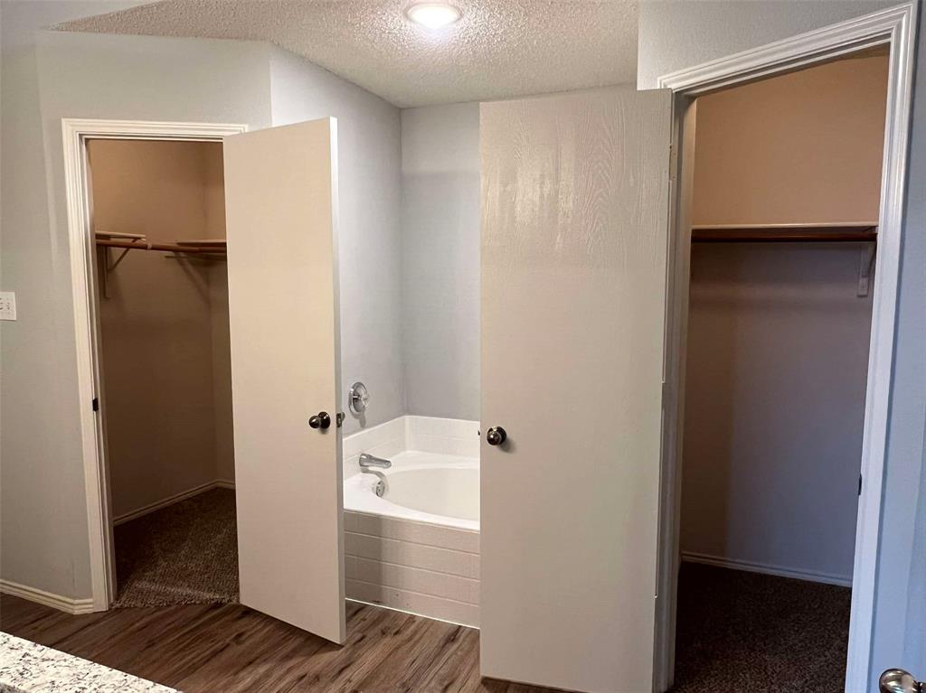 Lakes Of River Trails Add - Residential Lease