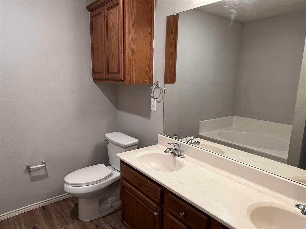 Lakes Of River Trails Add - Residential Lease