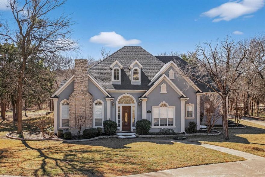 Beautiful 4 bedroom and 3.5 bathroom home on a one acre lot. You'll love the perks of living in a highly desired neighborhood that is close to Cedar Hill lake and local shops and dining. The first floor primary ensuite is attached to the office with builtins that are perfect for those that work from home. The kitchen is open to the living area and also features a breakfast bar for additional seating. Upstairs is the other three bedrooms, bathroom and a media room. Come see it today! Professional photos coming soon!