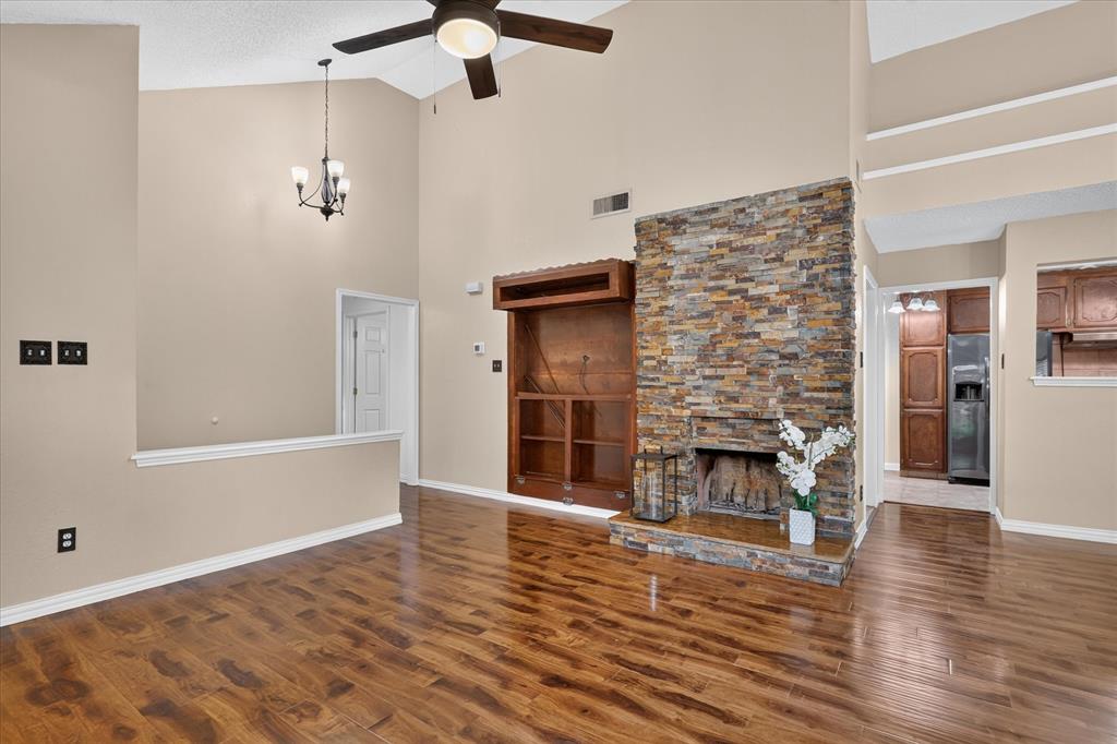 10634 Tall Oak Drive