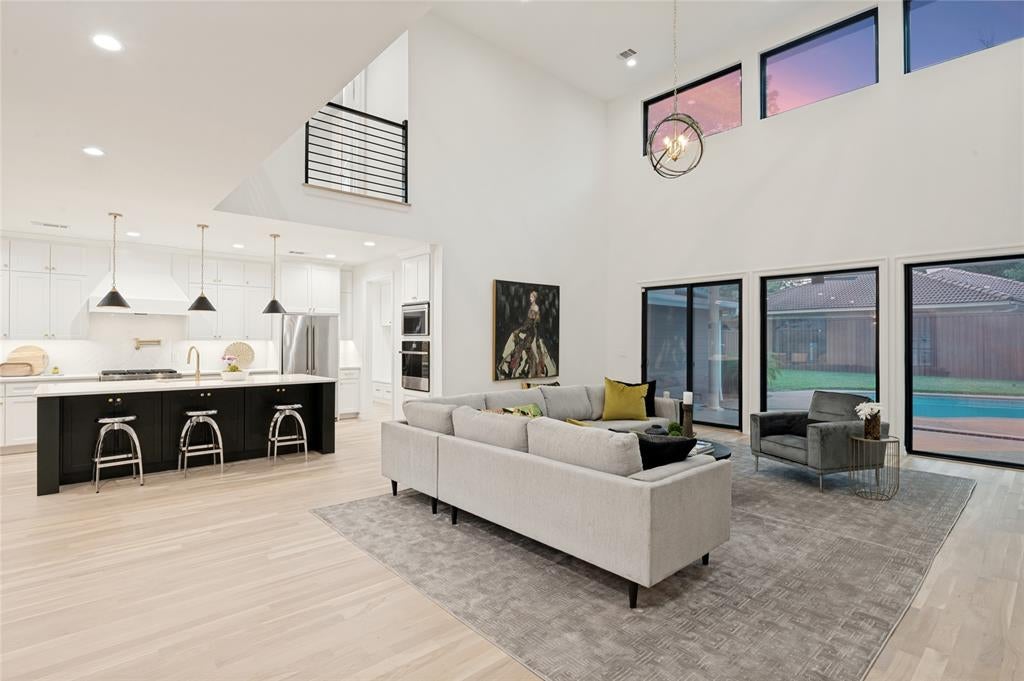 4347 Royal Ridge Drive