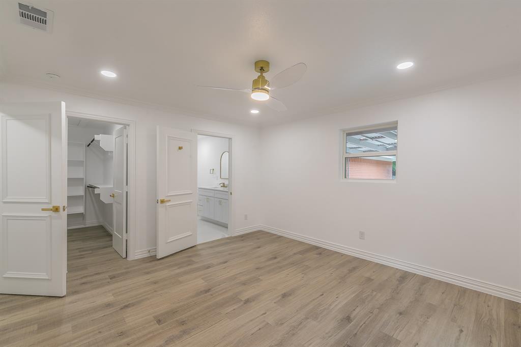 Cedar Heights Acreage - Residential