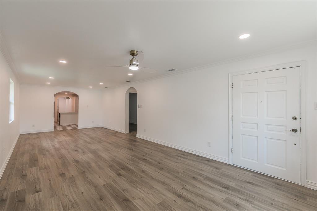 Cedar Heights Acreage - Residential