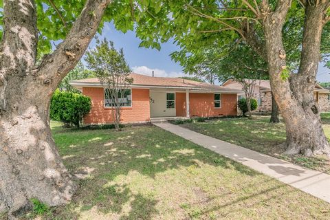 1812 Boyd Street Dallas TX 75224