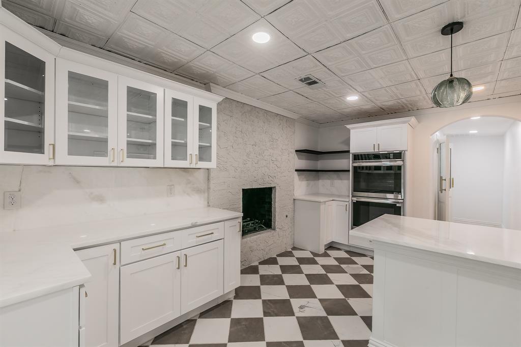 Cedar Heights Acreage - Residential