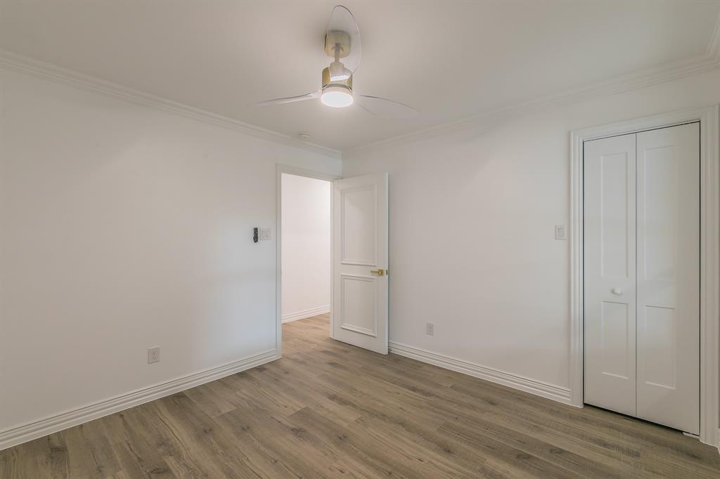 Cedar Heights Acreage - Residential