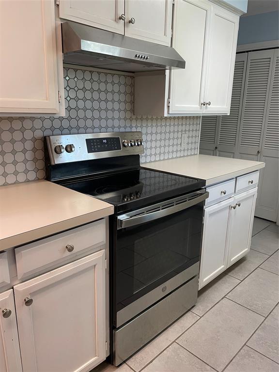 Mc Knight Manor Add - Residential