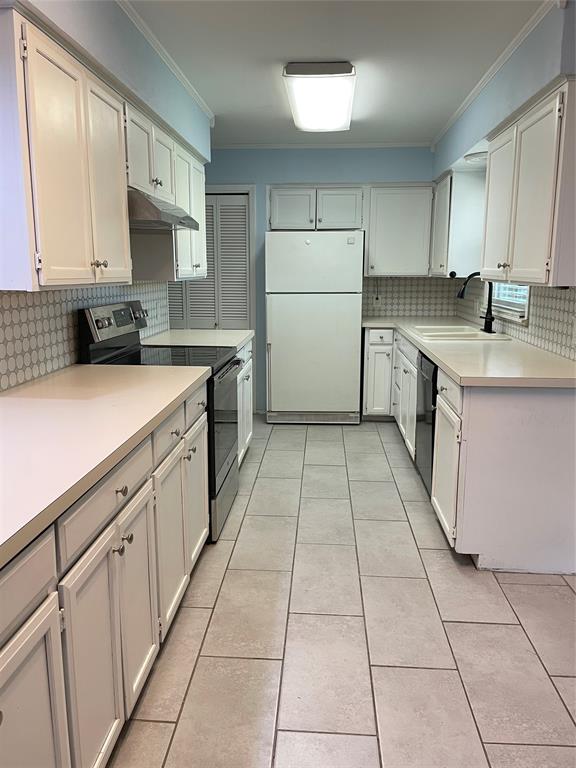 Mc Knight Manor Add - Residential