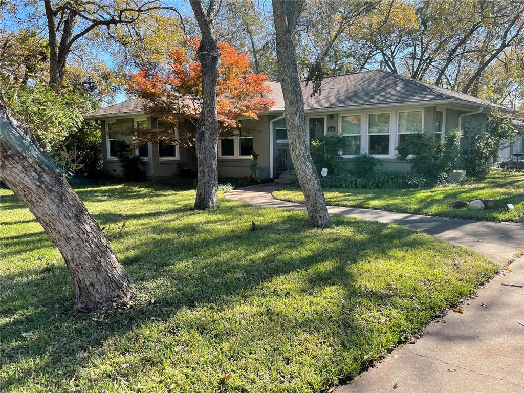 Mc Knight Manor Add - Residential