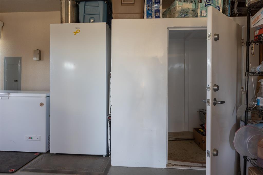 AC 41.002 - Residential