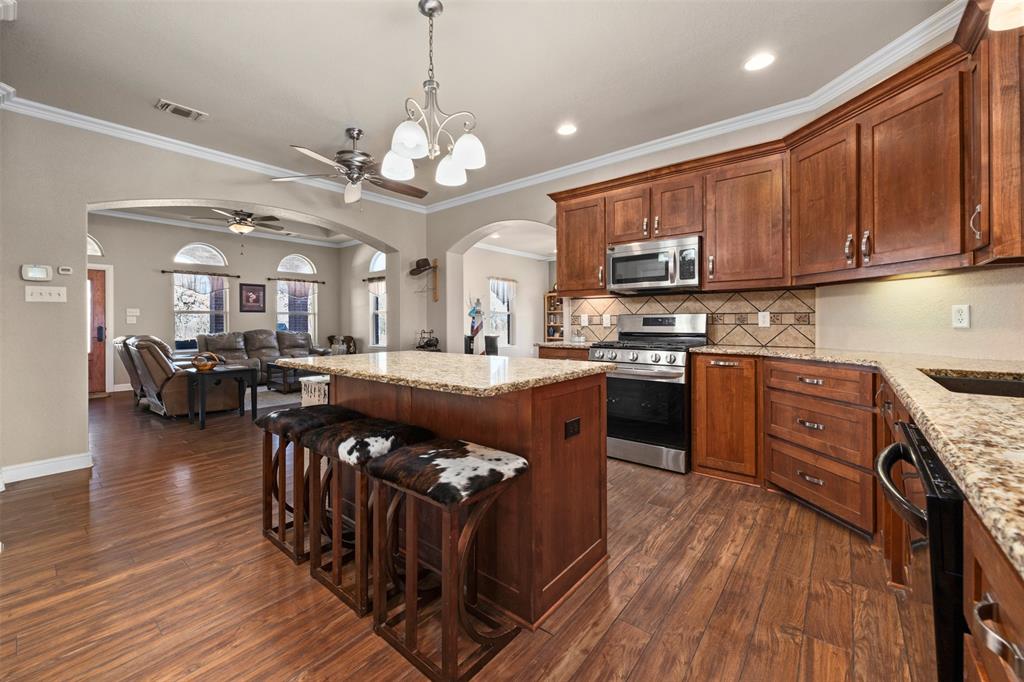 AC 41.002 - Residential