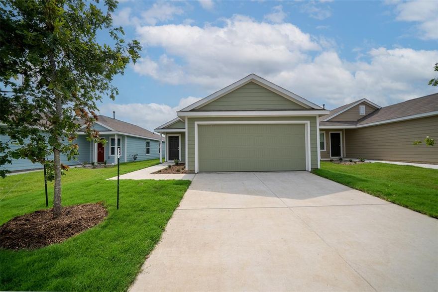 Freshly repainted rental—everything looks new.

This single-story home has a classic layout with everything a growing family needs. The open living area includes a family room, dining area, and a modern kitchen with a door to the backyard. Three bedrooms connect to the living area, including the owner’s suite, which has a private bathroom and walk-in closet. A Cottage Homestyle in the beautiful new community of the Preserve at Honey Creek in North McKinney, TX. This three-bedroom, two-bath home has ceramic tile flooring and granite countertops in the kitchen and bathrooms. Beautiful sodded yard with sprinkler system. 2 blocks from the lazy river & community pool! Close to schools and shopping with easy access to Highway 75.