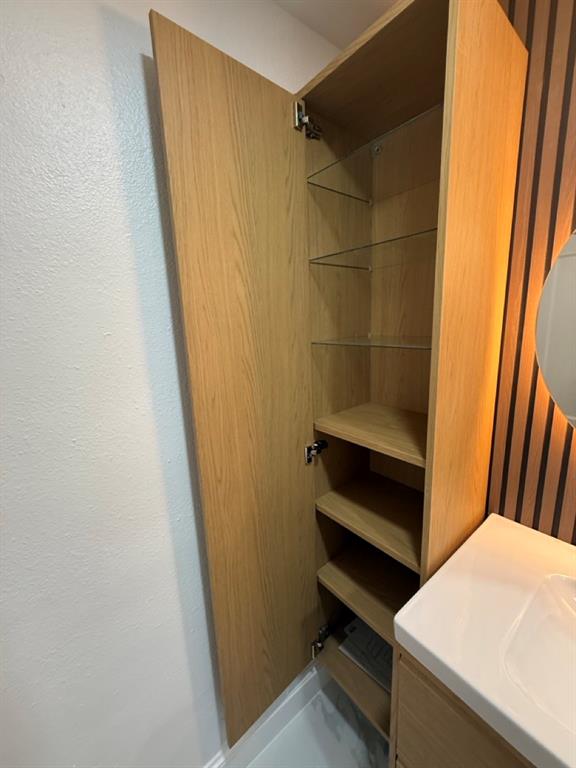 J B Rabbs - Residential Lease